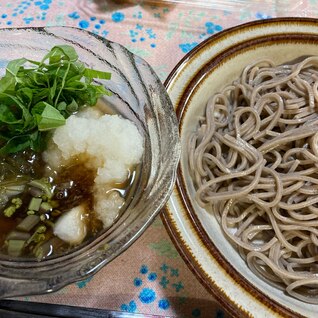 ツルンツルン♪タコワサ山菜蕎麦